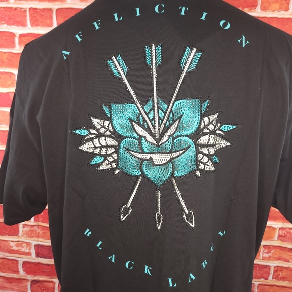 Affliction Men's Black Label Skull Rhinestone T-shirt -Size: Large - NWT - Picture 12 of 13